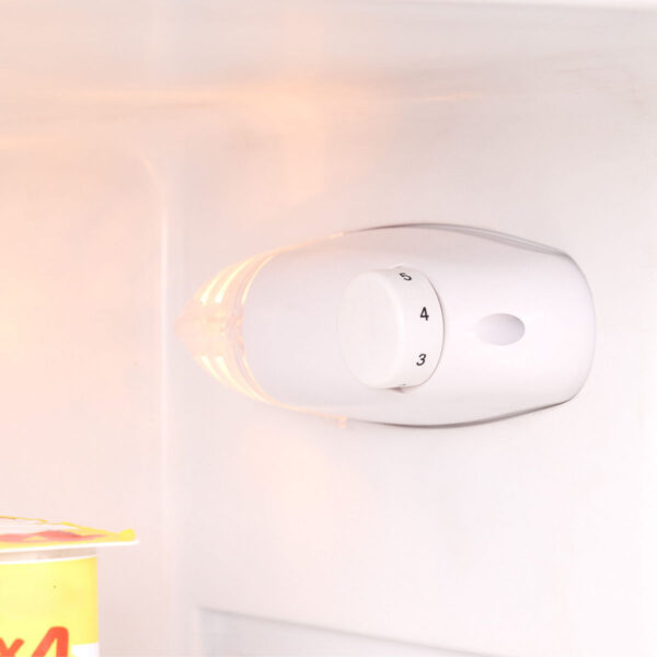 Heladera con freezer - 220 litros - Image 5